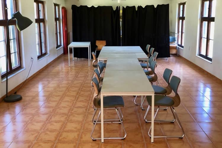 Saal Ev. Schullandheim Sassen