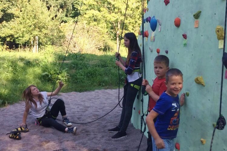 Kletterfelsen2 Lernort Raben Steinfeld