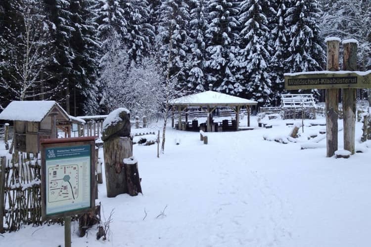 Jugendschloß Neu Sammit Winter-Programme