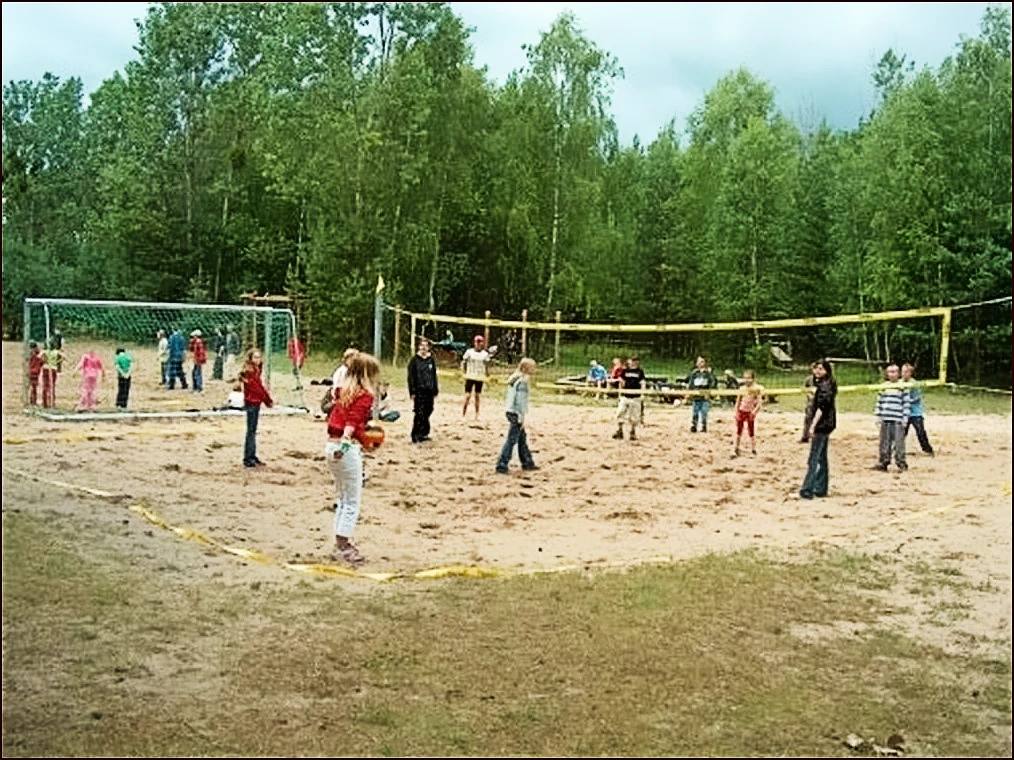 JBS Am Kutzow-See - Fußball und Volleyball