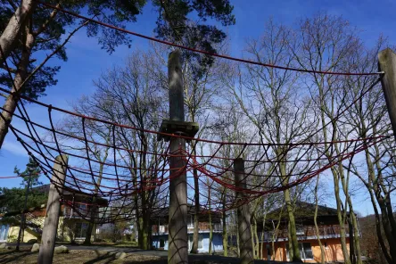 JBS Golm - hauseigener Kletterwald